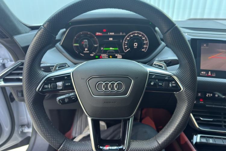 Used Audi RS e-tron GT 2023 Basic Model Interior 2