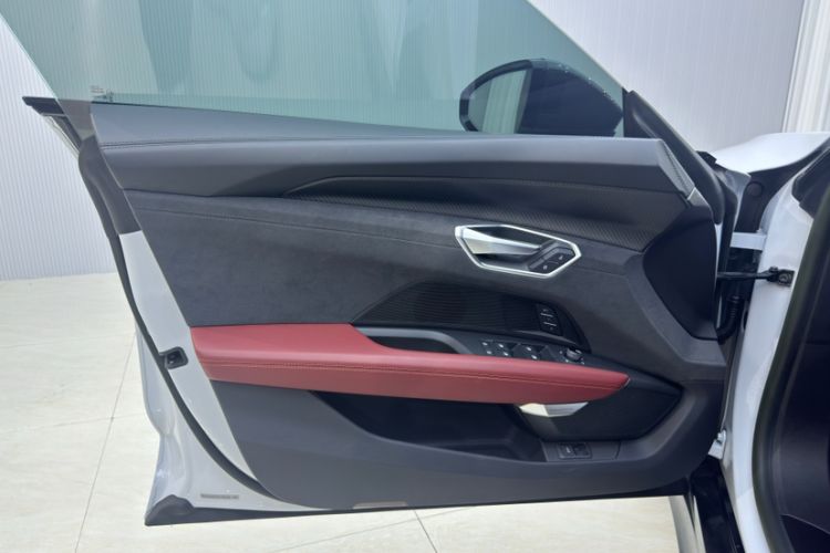 Used Audi RS e-tron GT 2023 Basic Model Interior 7