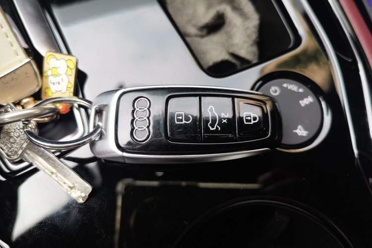 Used Audi RS e-tron GT 2023 Basic Model Vehicle Key