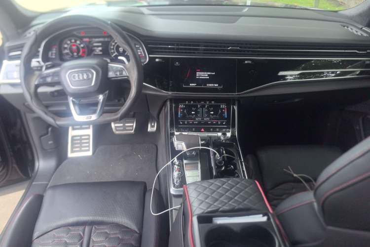 Used Audi RS Q8 2021 RS Q8 4.0T Prestige Edition Center Console