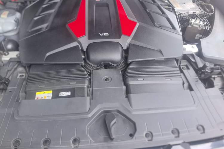 Used Audi RS Q8 2021 RS Q8 4.0T Prestige Edition Engine Bay