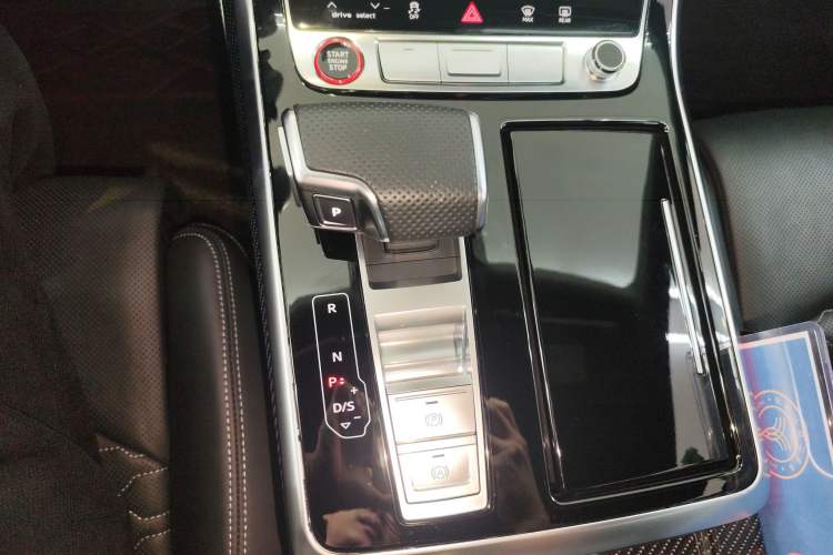 Used Audi RS Q8 2021 RS Q8 4.0T Gear Lever