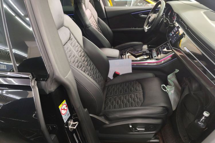 Used Audi RS Q8 2021 RS Q8 4.0T Right Front Seat