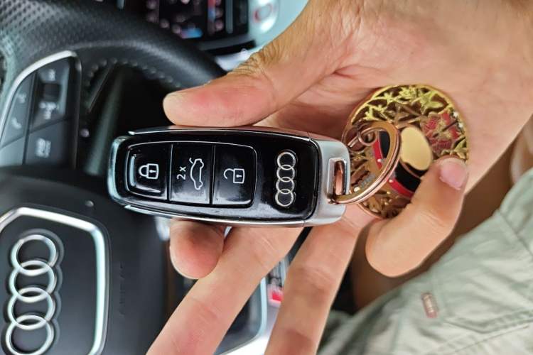 Used Audi RS Q8 2021 RS Q8 4.0T Prestige Edition Vehicle Key