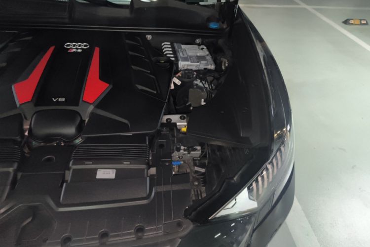 Used Audi RS Q8 2022 RS Q8 4.0T Engine Bay Left