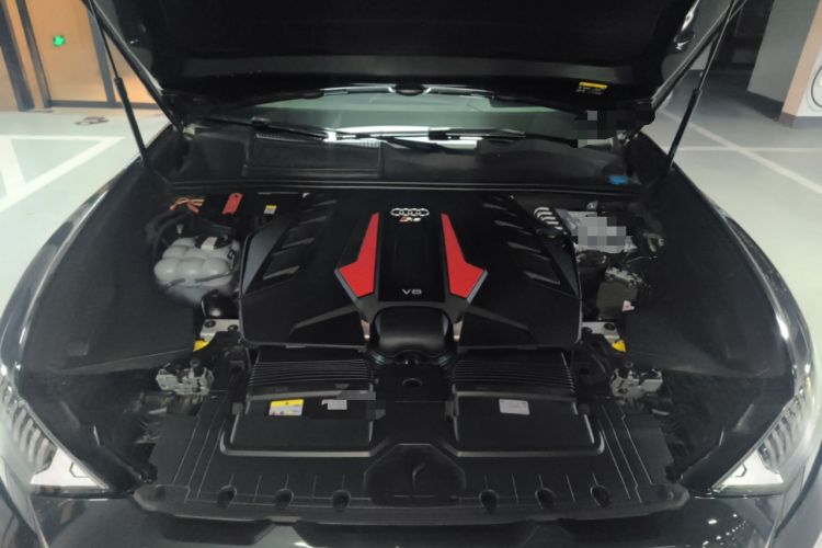 Used Audi RS Q8 2022 RS Q8 4.0T Engine Bay