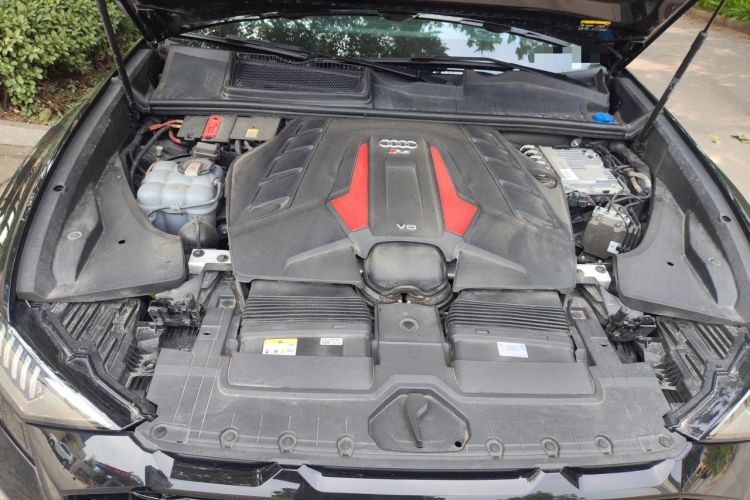 Used Audi RS Q8 2022 RS Q8 4.0T Engine Bay