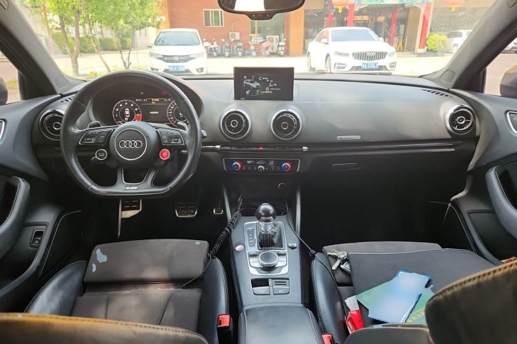 Used Audi S3 2015 S3 2.0T Limousine Center Console