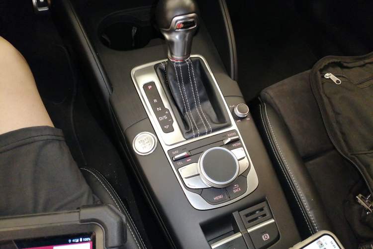Used Audi S3 2015 S3 2.0T Limousine Gear Lever