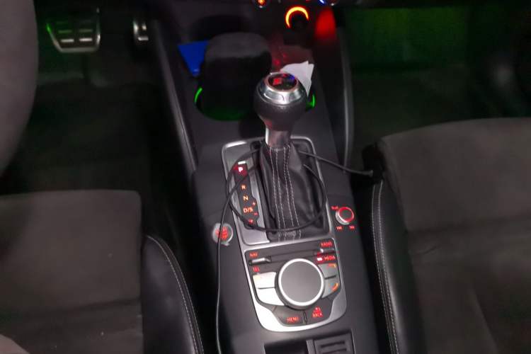 Used Audi S3 2015 S3 2.0T Limousine Gear Lever
