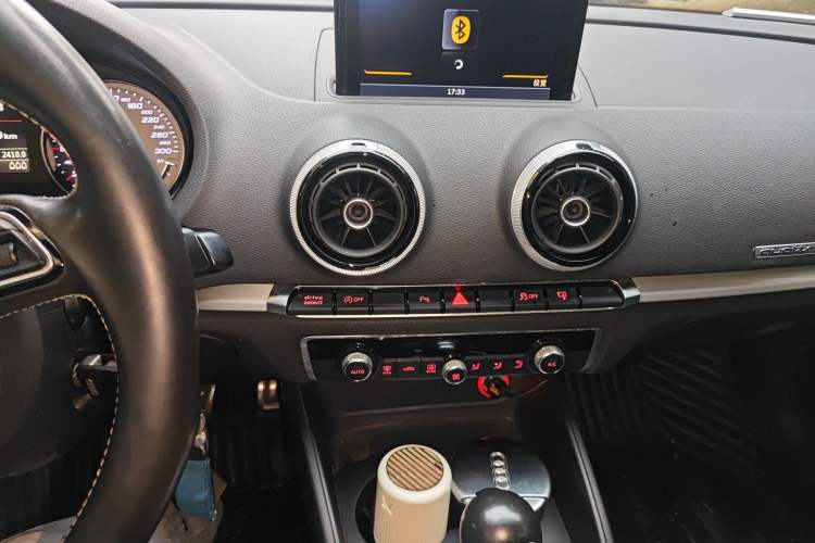 Used Audi S3 2015 S3 2.0T Limousine Audio And AC Panel