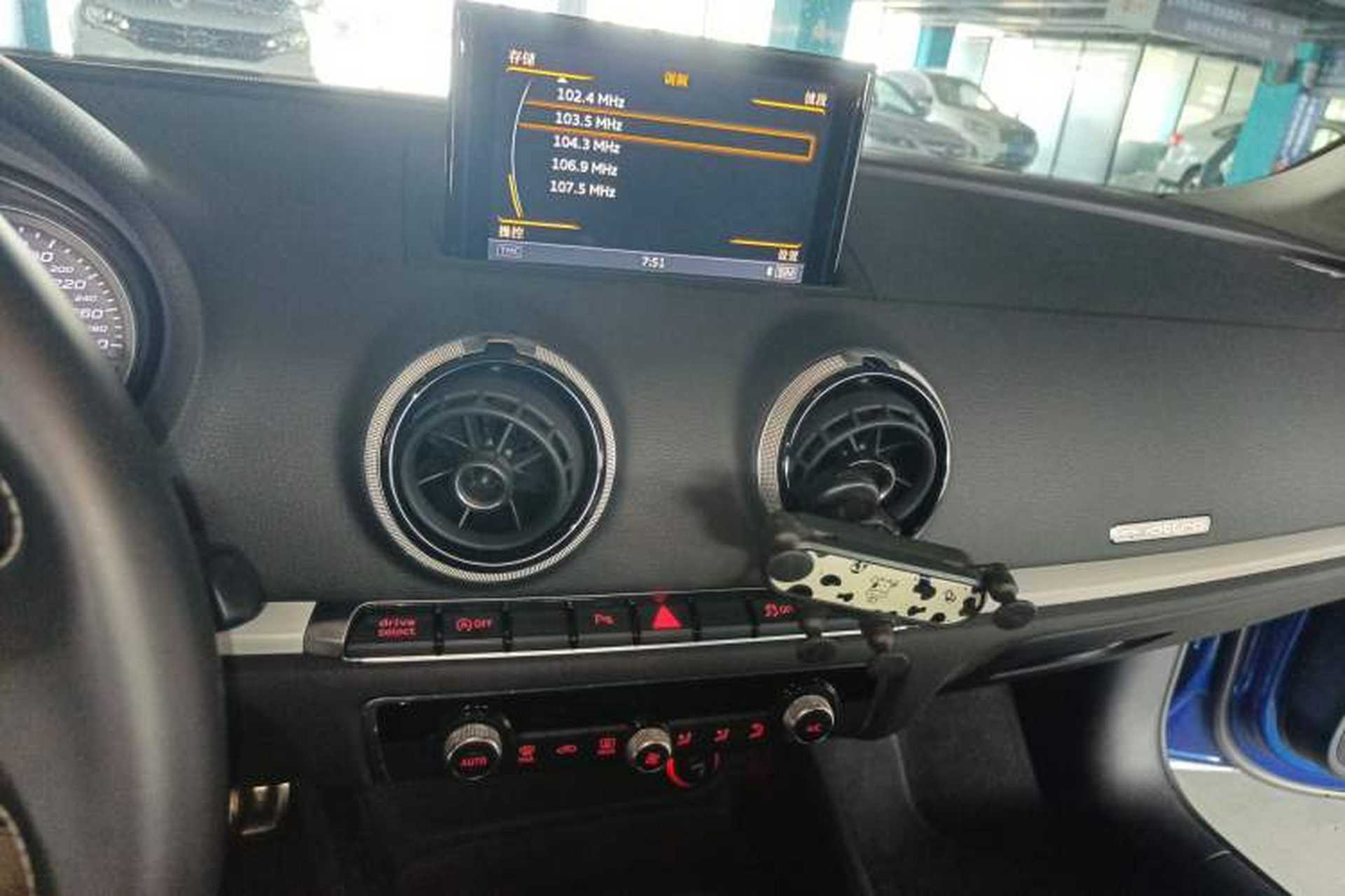 Used Audi S3 2015 S3 2.0T Limousine Audio And AC Panel