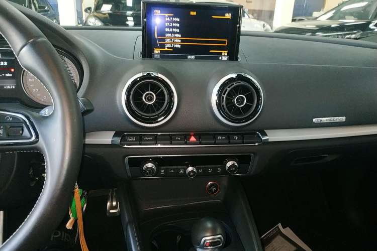 Used Audi S3 2015 S3 2.0T Limousine Audio And AC Panel