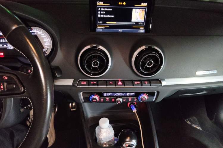 Used Audi S3 2015 S3 2.0T Limousine Audio And AC Panel