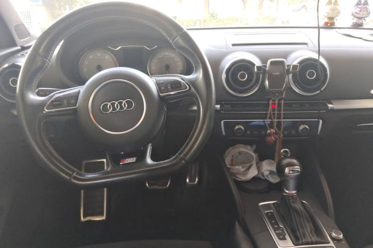 Used Audi S3 2015 S3 2.0T Limousine Center Console