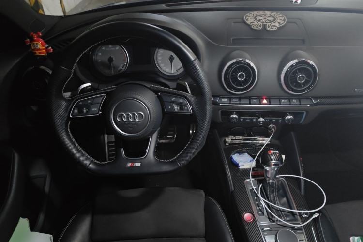 Used Audi S3 2015 S3 2.0T Limousine Center Console