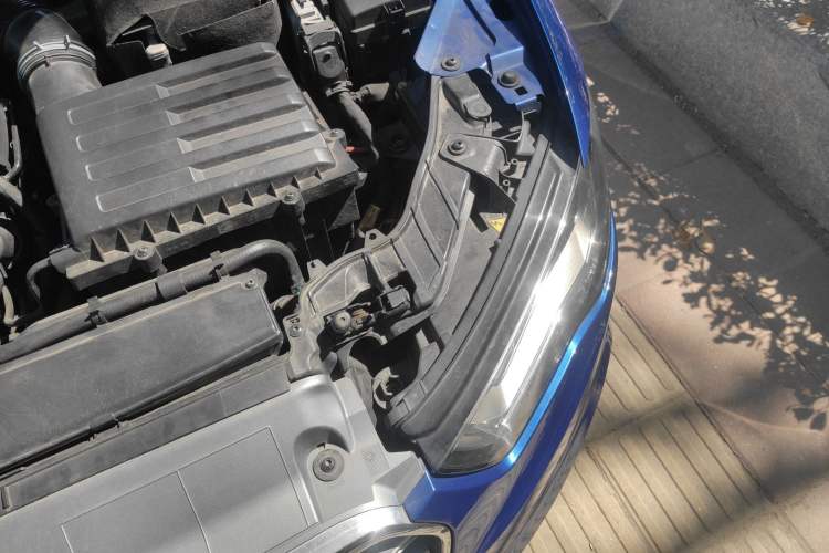 Used Audi S3 2015 S3 2.0T Limousine Engine Bay Left