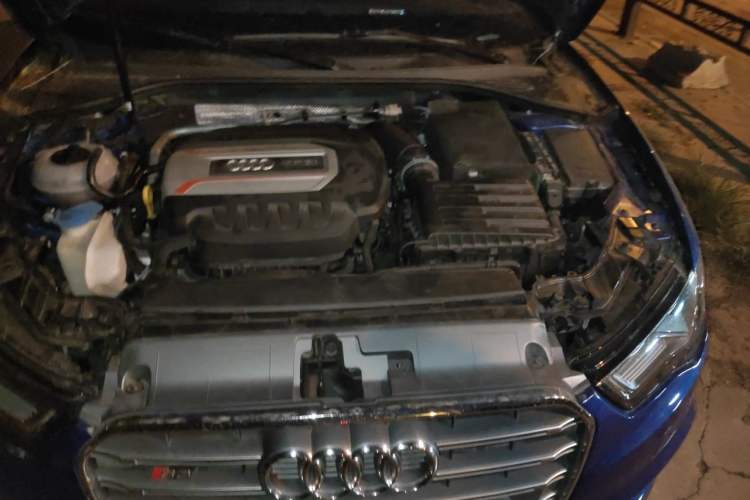 Used Audi S3 2015 S3 2.0T Limousine Engine Bay Left