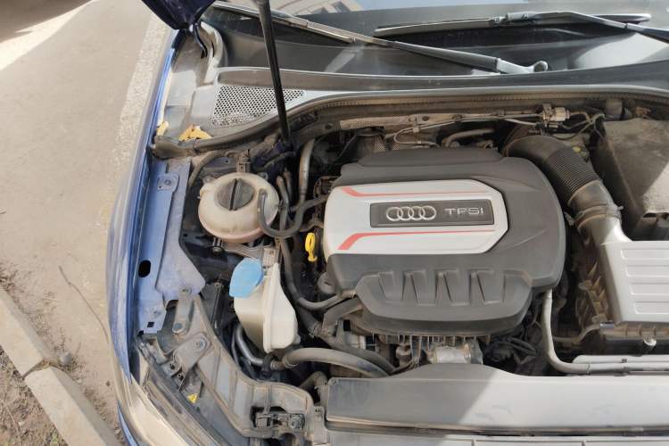 Used Audi S3 2015 S3 2.0T Limousine Engine Bay Right