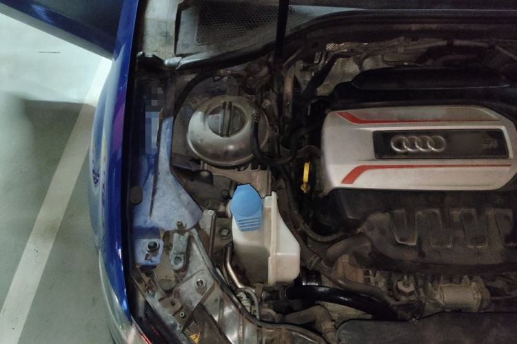 Used Audi S3 2015 S3 2.0T Limousine Engine Bay Right