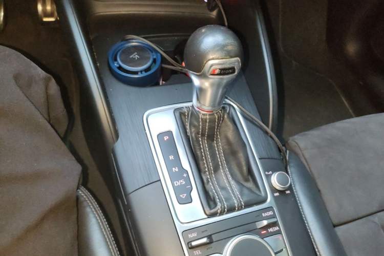 Used Audi S3 2015 S3 2.0T Limousine Gear Lever