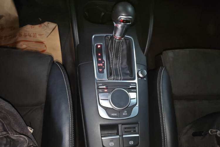 Used Audi S3 2015 S3 2.0T Limousine Gear Lever