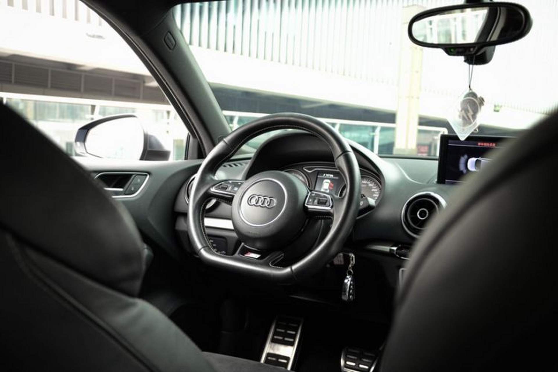 Used Audi S3 2015 S3 2.0T Limousine Interior 6