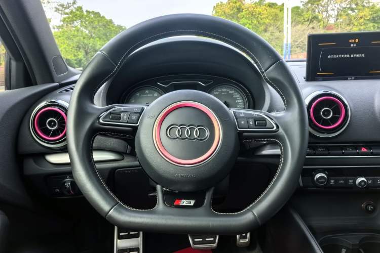 Used Audi S3 2015 S3 2.0T Limousine Interior 8