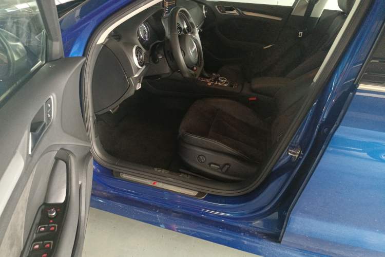 Used Audi S3 2015 S3 2.0T Limousine Left Front Seat