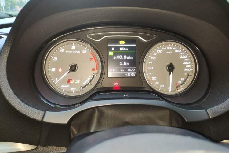 Used Audi S3 2015 S3 2.0T Limousine Odometer Close Up