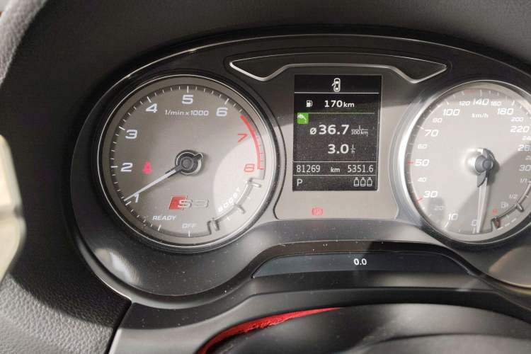 Used Audi S3 2015 S3 2.0T Limousine Odometer Close Up