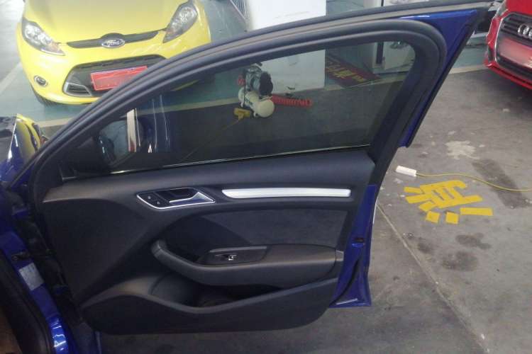 Used Audi S3 2015 S3 2.0T Limousine Right Front Door Interior