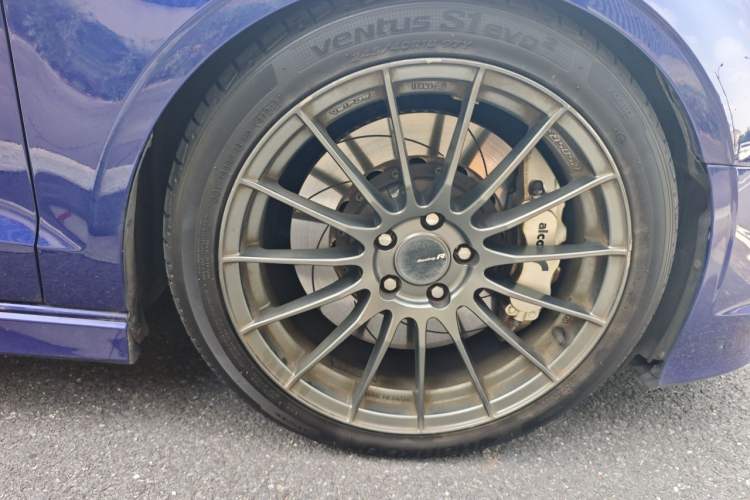 Used Audi S3 2015 S3 2.0T Limousine Right Front Wheel Hub
