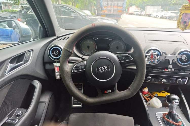 Used Audi S3 2015 S3 2.0T Limousine Steering Wheel