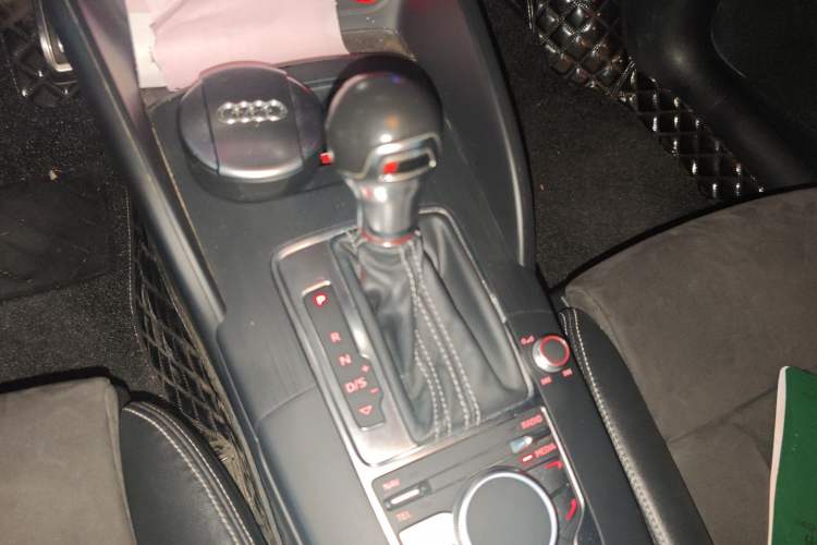 Used Audi S3 2015 S3 2.0T Limousine Gear Lever