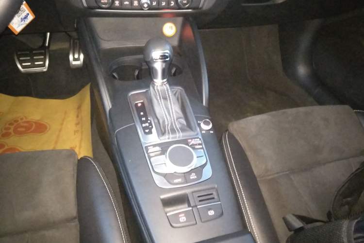 Used Audi S3 2015 S3 2.0T Limousine Gear Lever