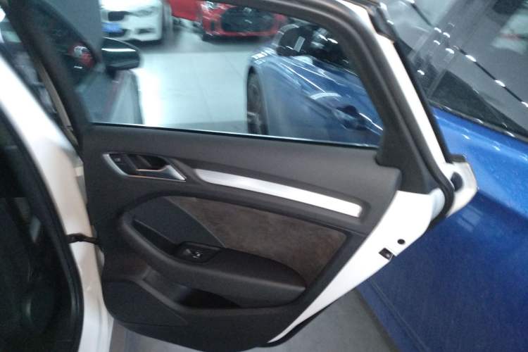 Used Audi S3 2015 S3 2.0T Limousine Right Rear Door Interior