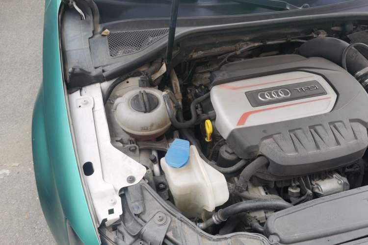 Used Audi S3 2015 S3 2.0T Limousine Engine Bay Right