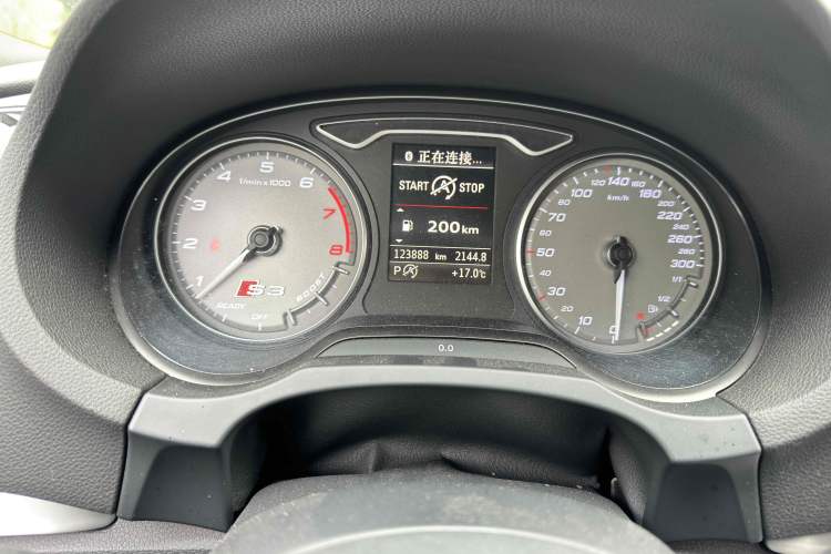 Used Audi S3 2015 S3 2.0T Limousine Odometer Close Up