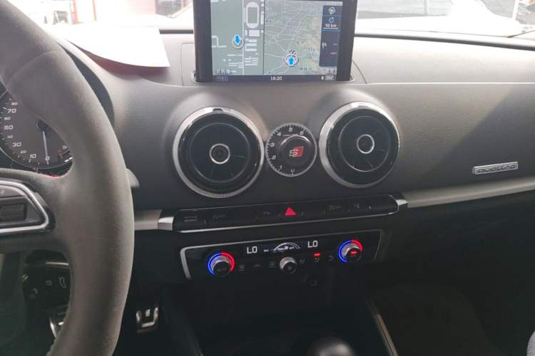 Used Audi S3 2015 S3 2.0T Limousine Audio And AC Panel