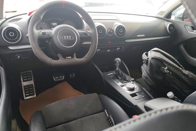 Used Audi S3 2015 S3 2.0T Limousine Center Console