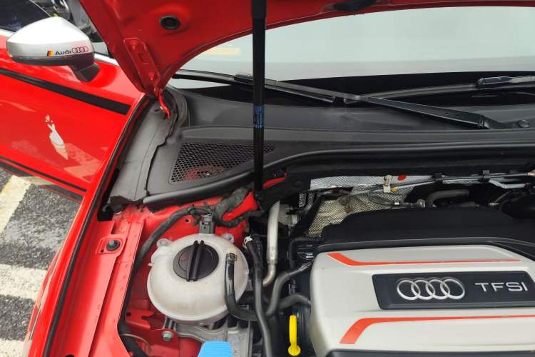 Used Audi S3 2015 S3 2.0T Limousine Engine Bay Right
