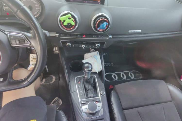 Used Audi S3 2015 S3 2.0T Limousine Audio And AC Panel
