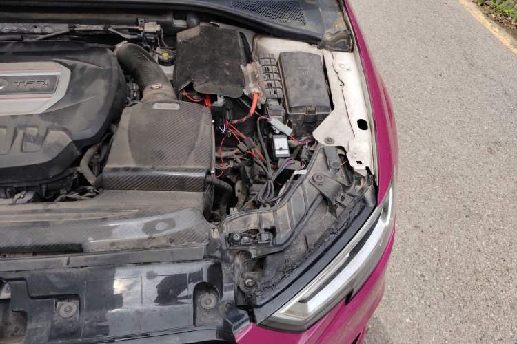 Used Audi S3 2015 S3 2.0T Limousine Engine Bay Left