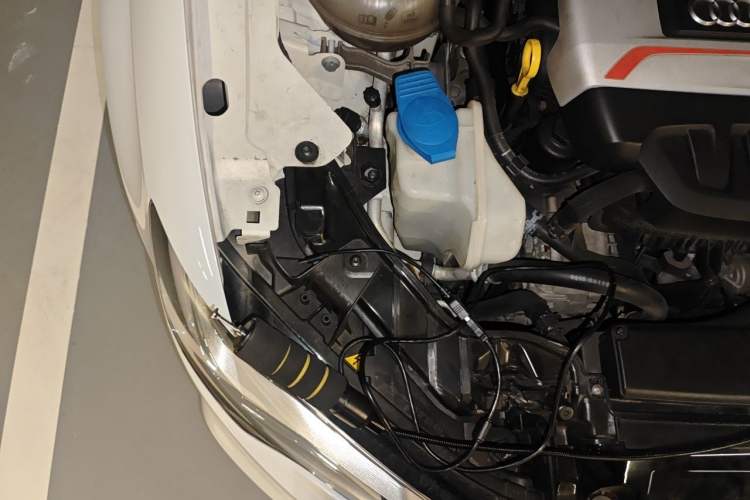 Used Audi S3 2015 S3 2.0T Limousine Engine Bay Right