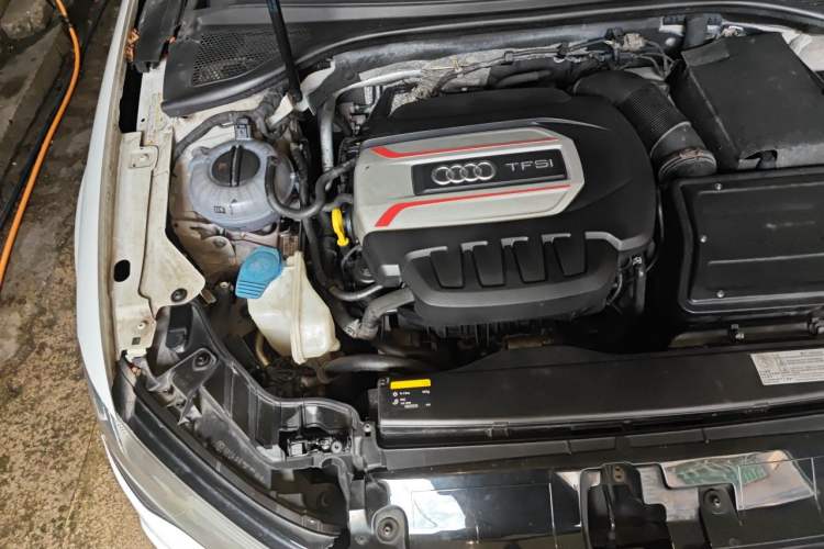 Used Audi S3 2015 S3 2.0T Limousine Engine Bay Right