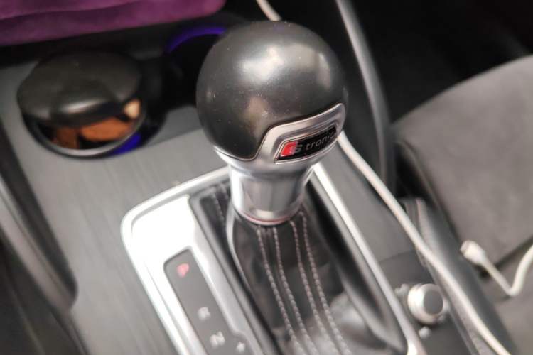 Used Audi S3 2015 S3 2.0T Limousine Gear Lever