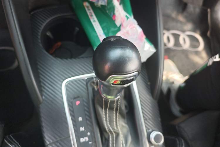 Used Audi S3 2015 S3 2.0T Limousine Gear Lever