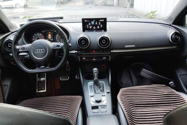 Used Audi S3 2015 S3 2.0T Limousine Interior 2
