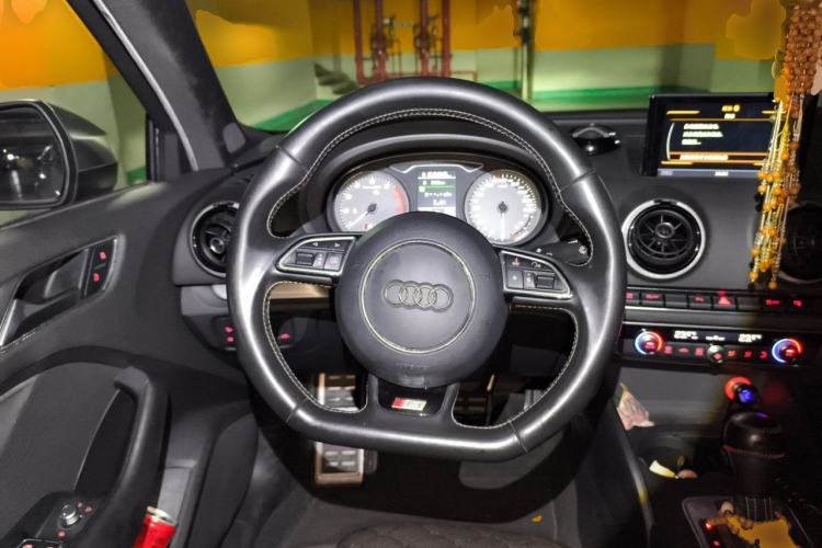 Used Audi S3 2015 S3 2.0T Limousine Steering Wheel